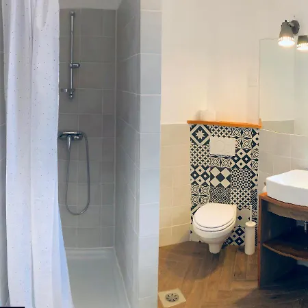 Nocleg ze śniadaniem Mad Mountain Robidisce